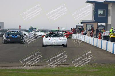 media/Jan-18-2026-CalClub SCCA (Sun) [[8bc6468723]]/Group 5 Race/Turn 1/